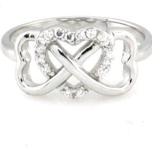 Beautiful 💐 925 Sterling Silver Infinity Ring